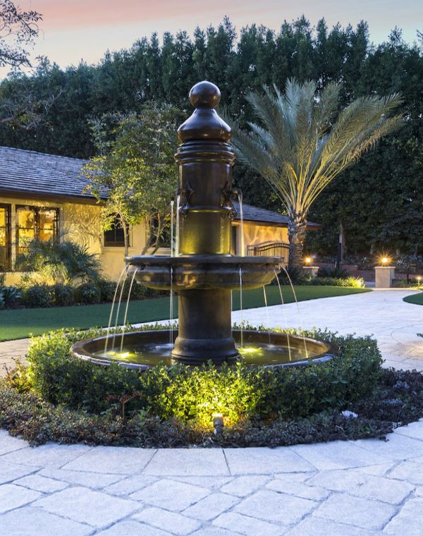 Accent & Uplighting for tress in California