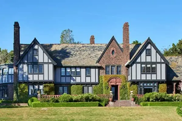 Pasadena Showcase feature